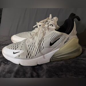 Nike Air 270 White and Black Sneakers